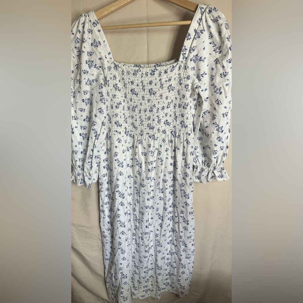 House of Harlow 1960 White and Blue Floral Dress - Picture 3 of 3